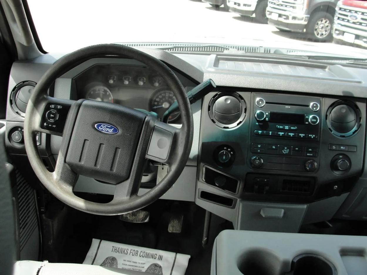 2016 Ford F-350 | Photo 20 of 24