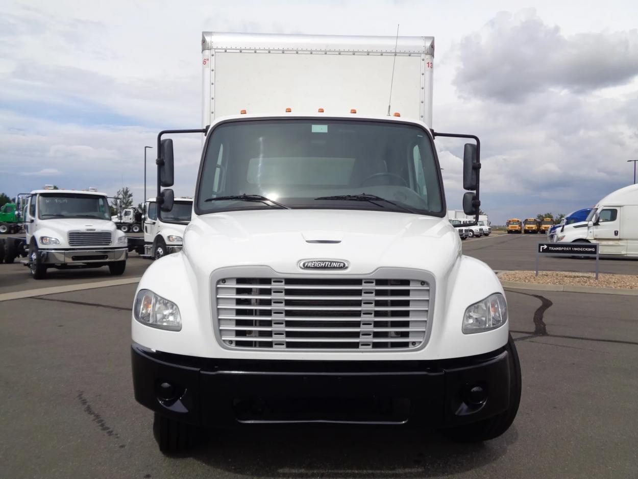 2020 Freightliner M2 106 | Photo 6 of 60