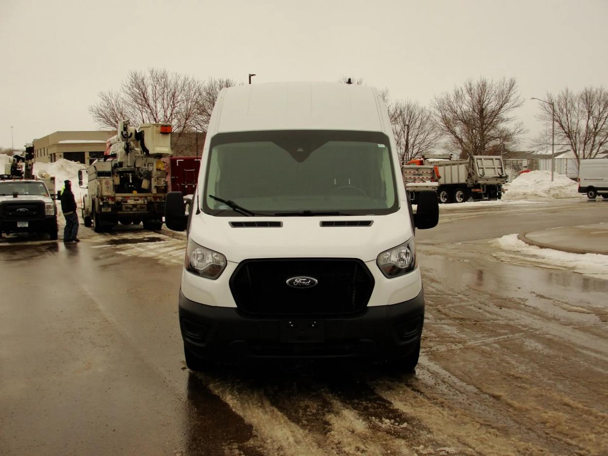 2022 Ford Transit | Photo 8 of 12