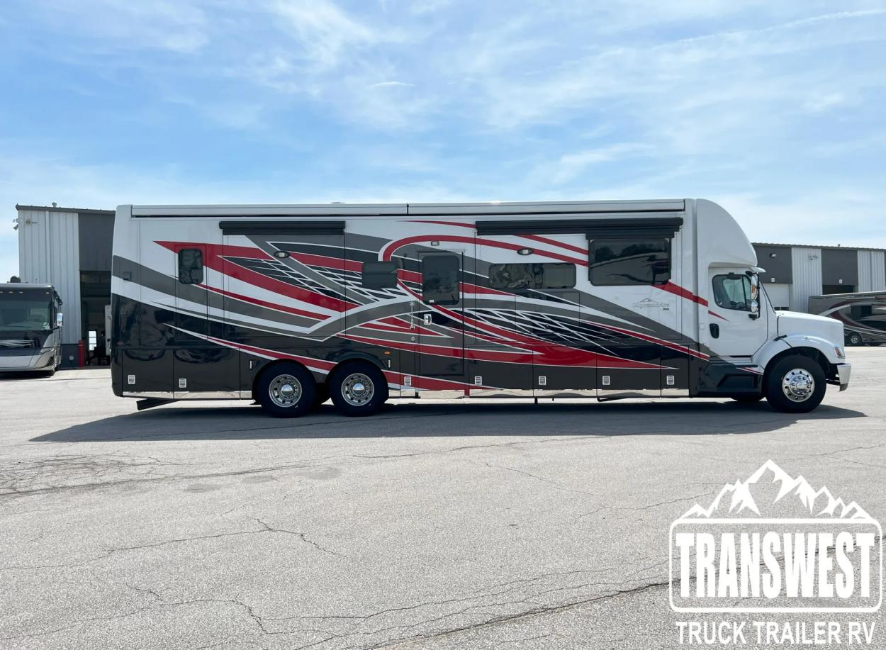 2023 Newmar Supreme Aire 4530 | Photo 4 of 40