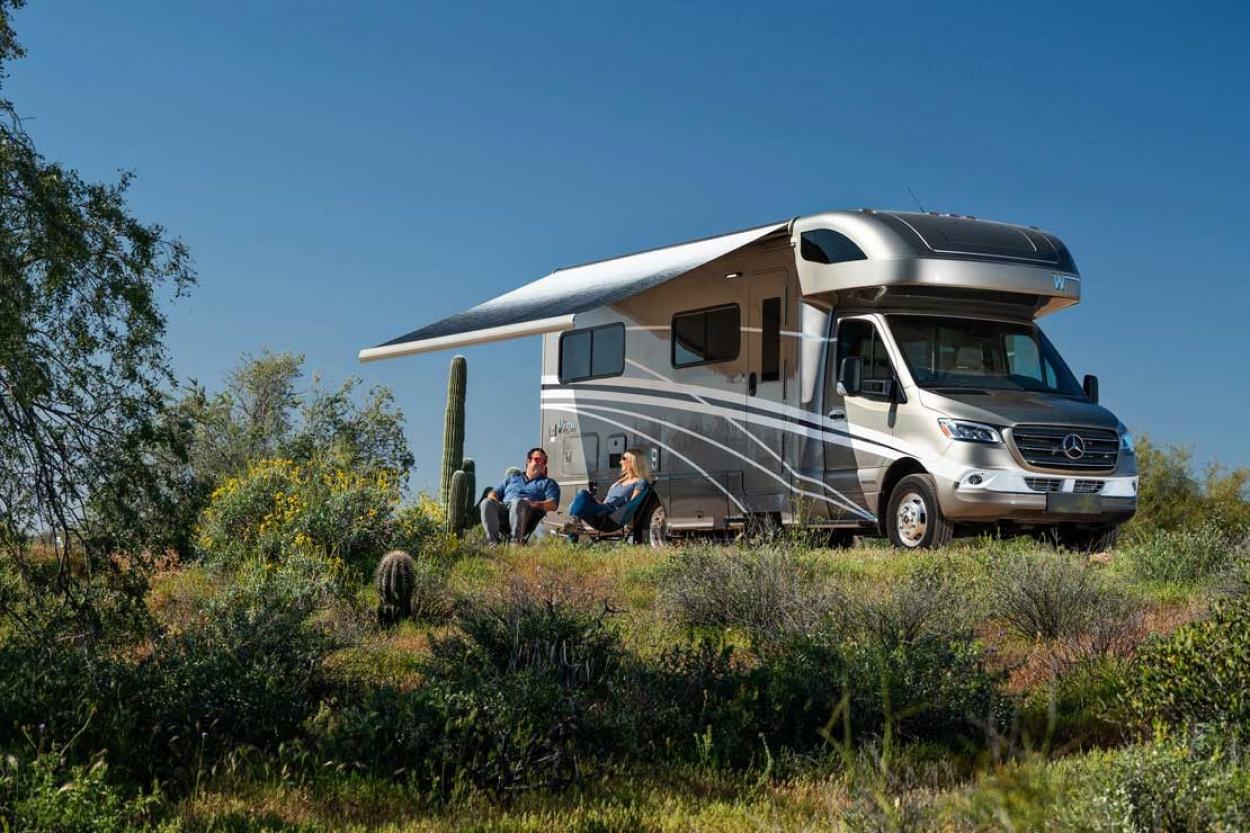 ADVANTAGES TO BUYING A CLASS C MOTORHOME!