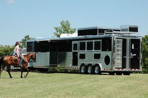 Cimarron horse trailer