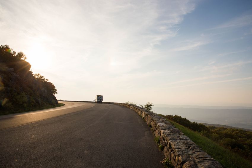 Cliffside road view in Shenandoah National Park