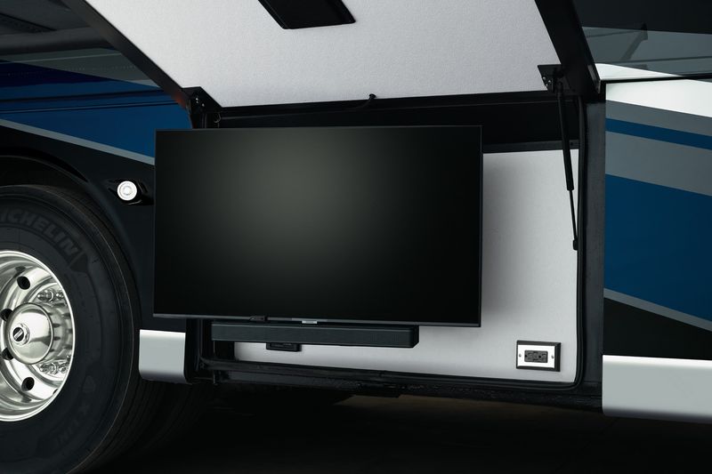 Television on the outside of a Newmar Mountain Aire