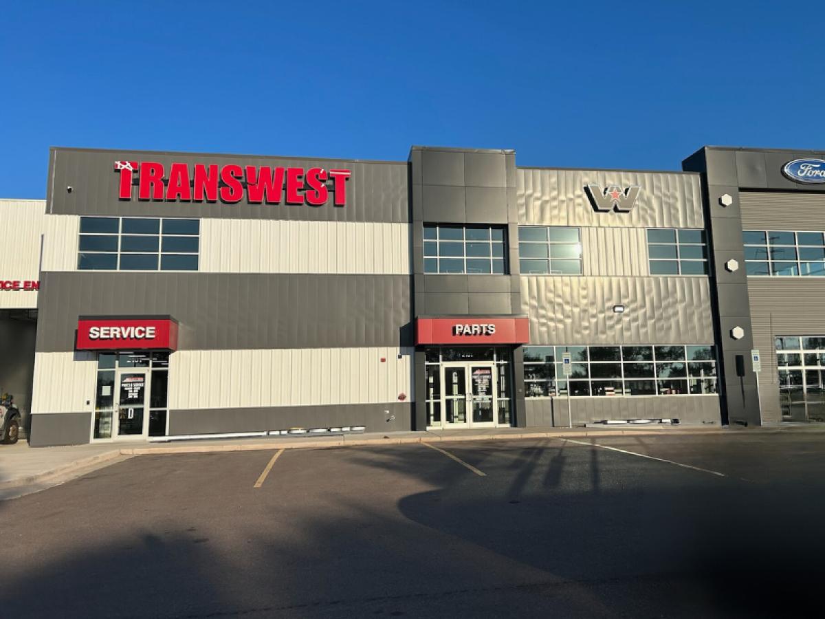 Transwest Trucks Sioux Falls South Dakota | Commercial truck and sales