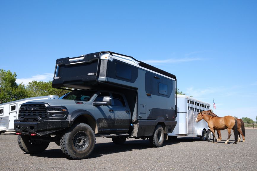 Winnebago Arka front view 