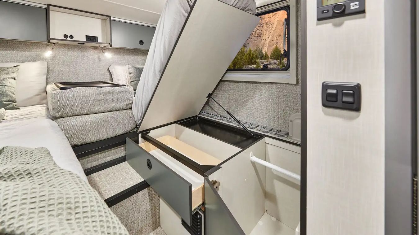 Storage under the bed