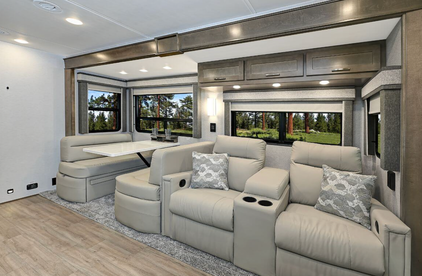 Dinette and chairs he 2025 Renegade Valencia