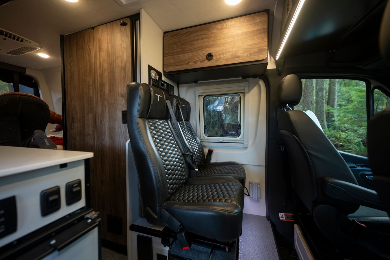 Jump seats in the Tiffin GH1