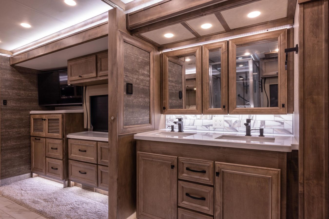 Interior image of the 2025 Tiffin Phaeton 