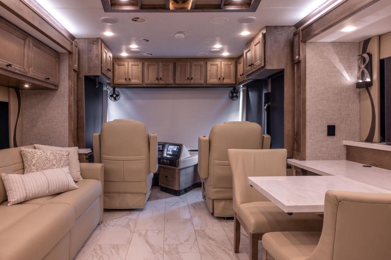 Interior image of the 2025 Tiffin Phaeton 