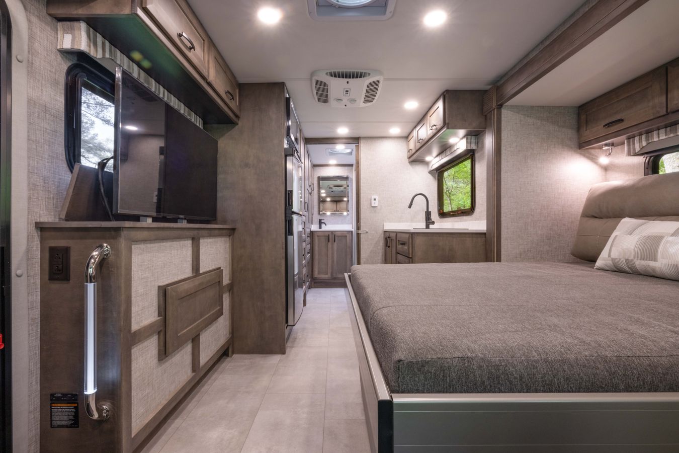 Bed inside the Tiffin Midas