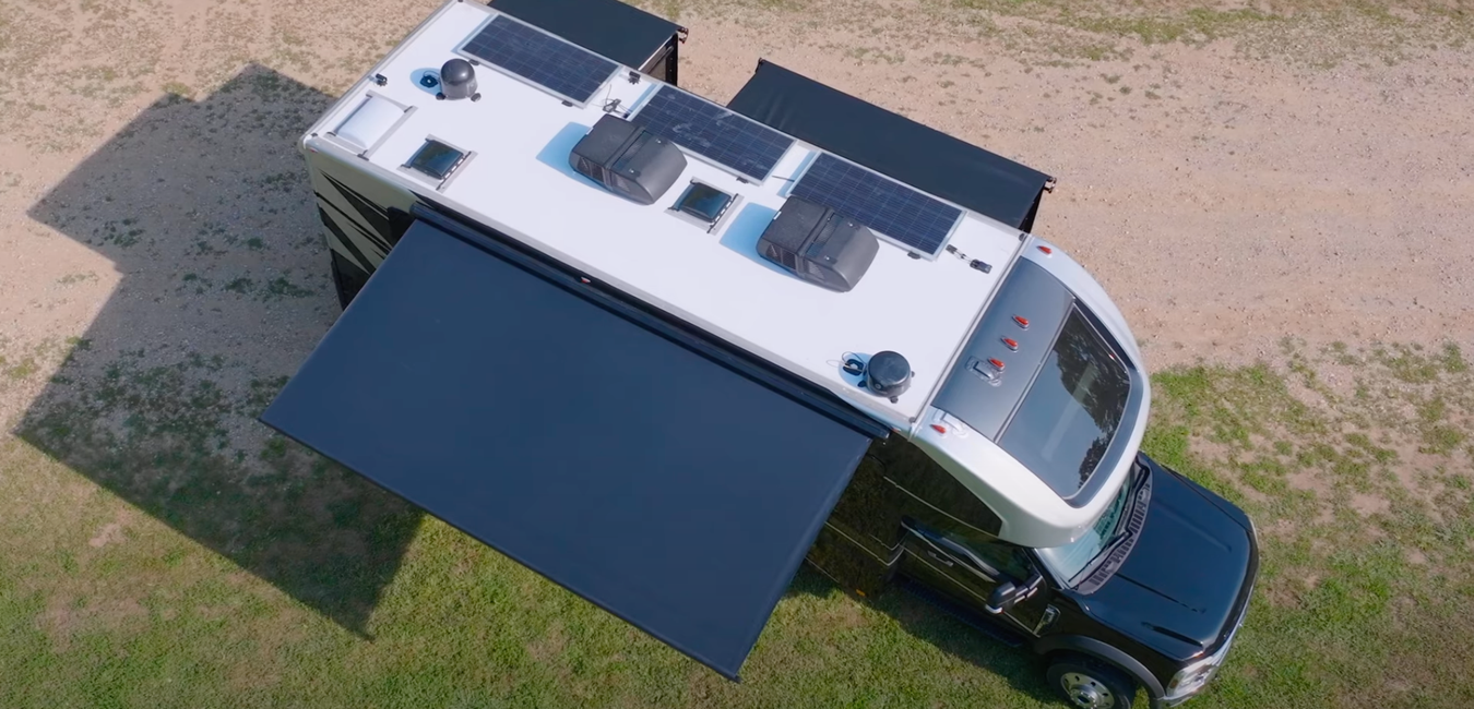 2025 Renegade Veracruz exterior image