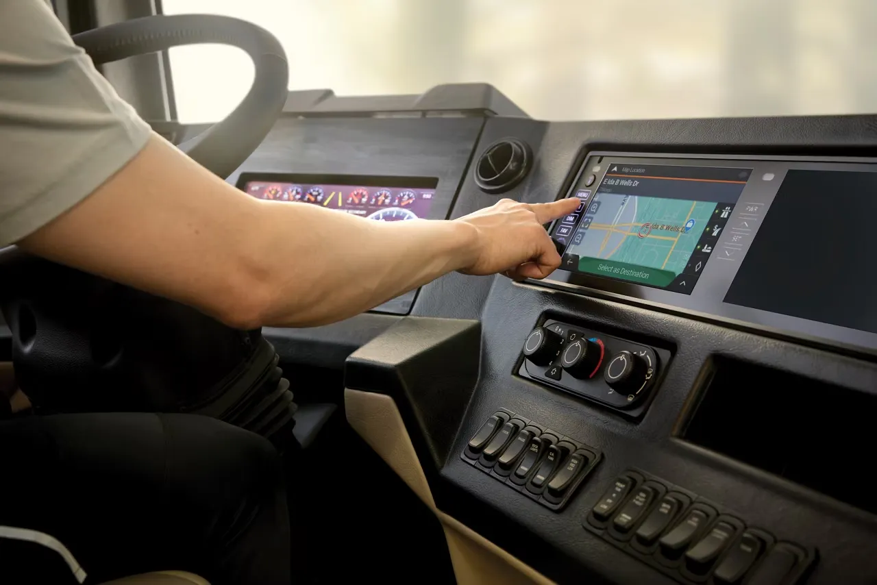 Newmar Dutchstar dash