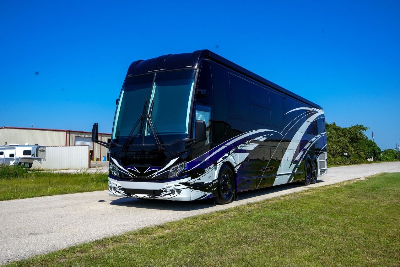 Emerald Luxury Coaches Interior