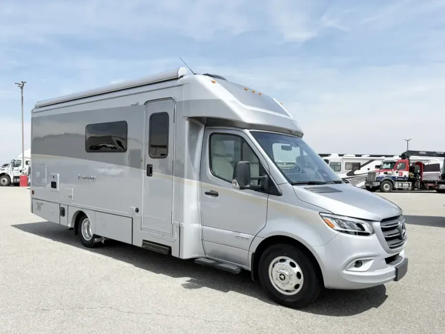 Winnebago Navion