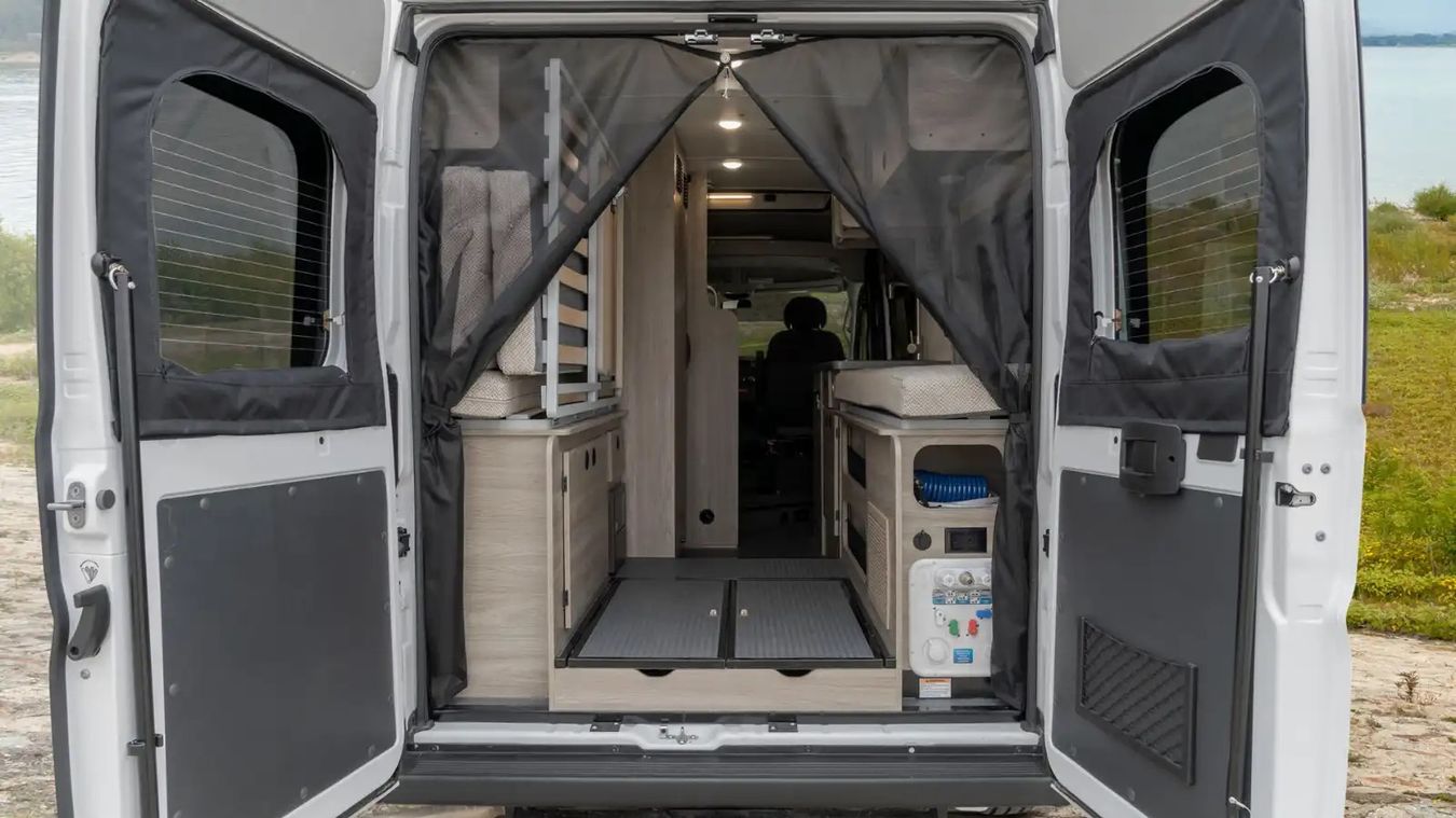 Back of the Solis open