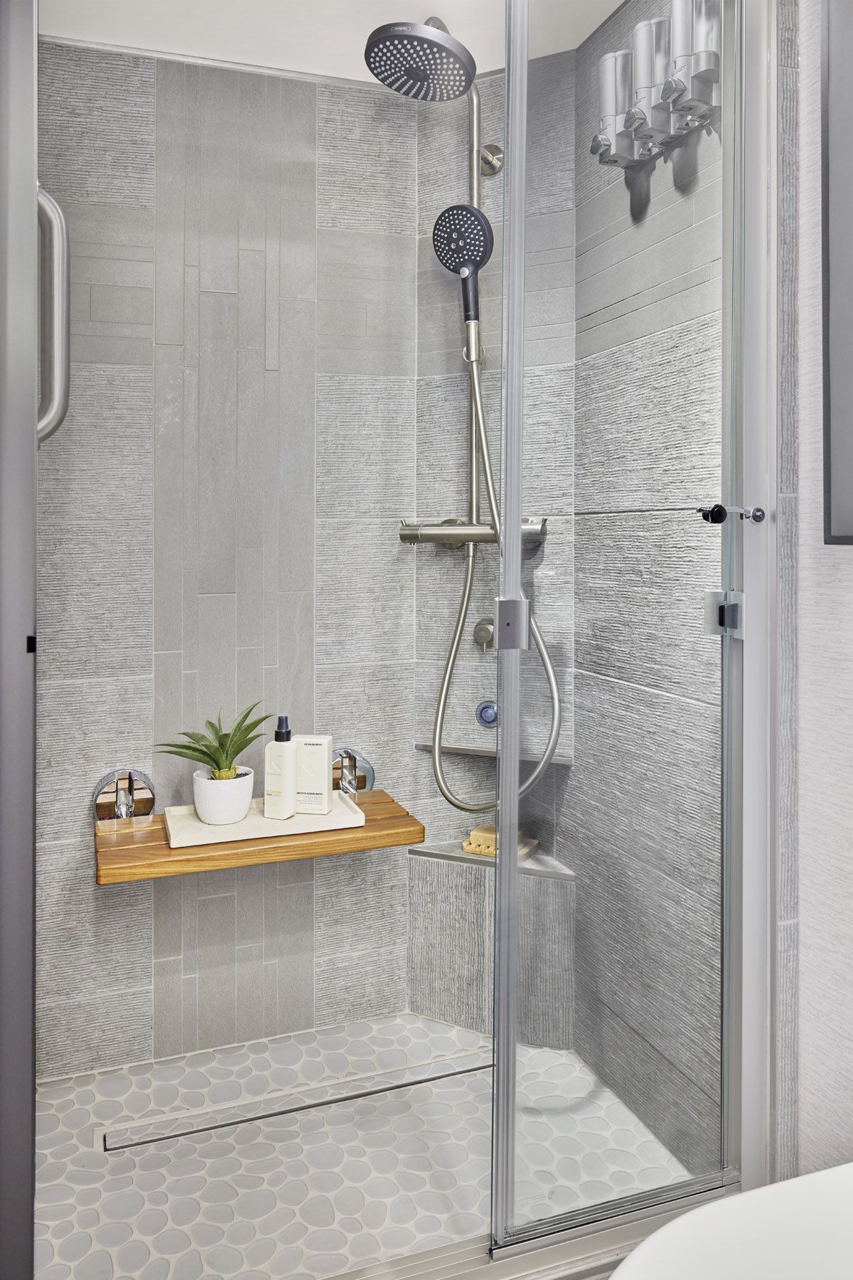 2025 New Aire shower