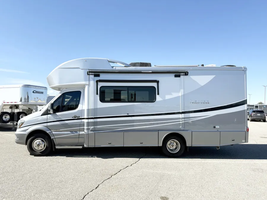 2019 Winnebago Navion 24J | Photo 23 of 24