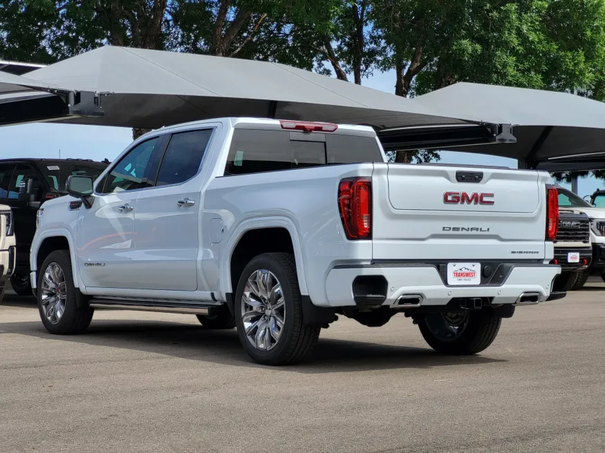 2026 GMC Sierra 1500 Denali | Photo 4 of 26
