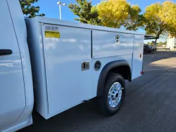 2025 GMC Sierra 2500HD Pro | Thumbnail Photo 13 of 32