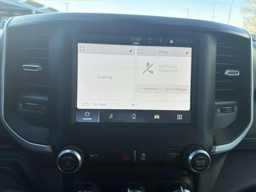 2024 RAM 2500 Big Horn | Photo 15 of 19