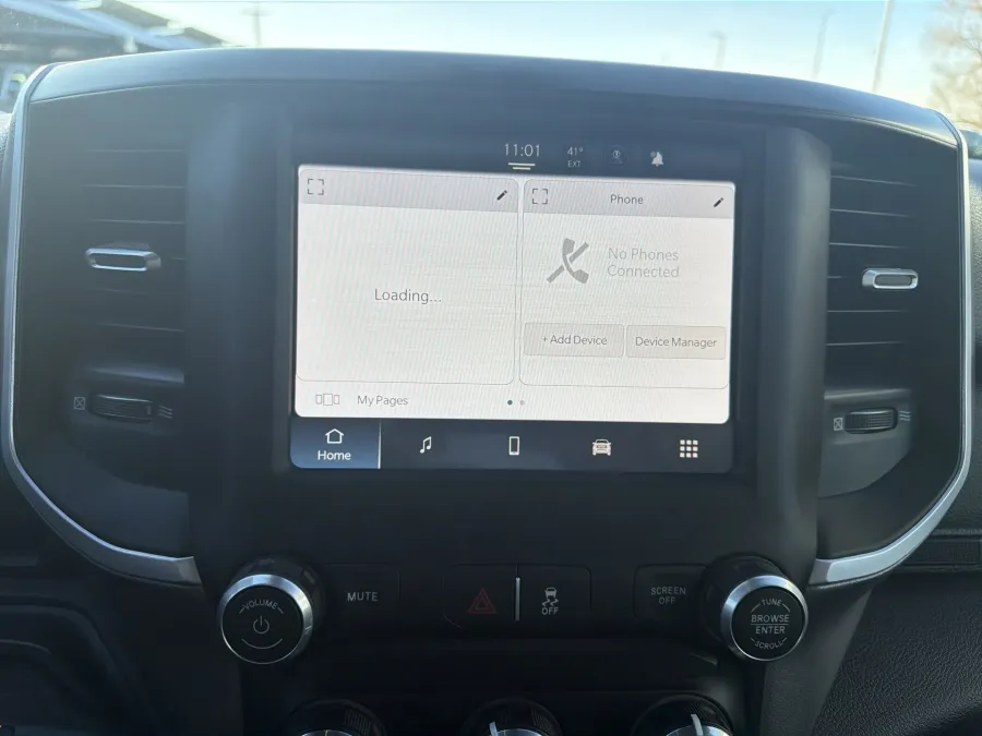 2024 RAM 2500 Big Horn | Photo 15 of 19