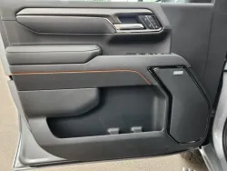 2025 GMC Sierra 2500HD AT4 | Thumbnail Photo 5 of 31