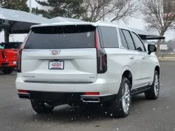 2024 Cadillac Escalade 4WD Premium Luxury | Thumbnail Photo 6 of 33