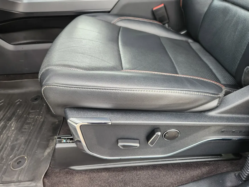 2021 Ford F-150 | Photo 9 of 29