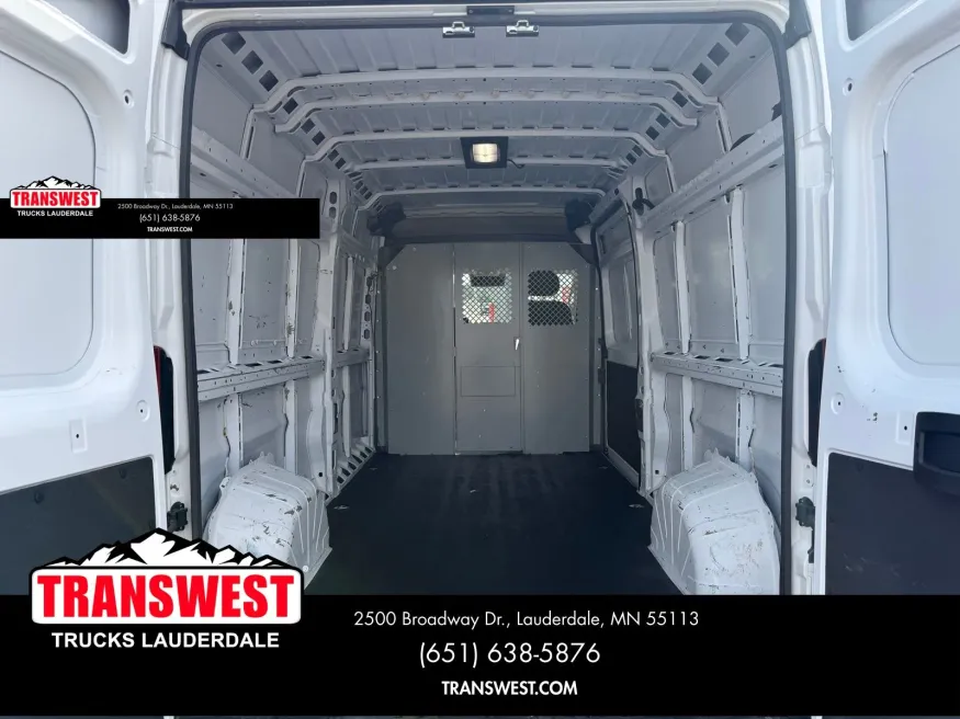 2023 RAM ProMaster 2500 High Roof | Photo 11 of 20