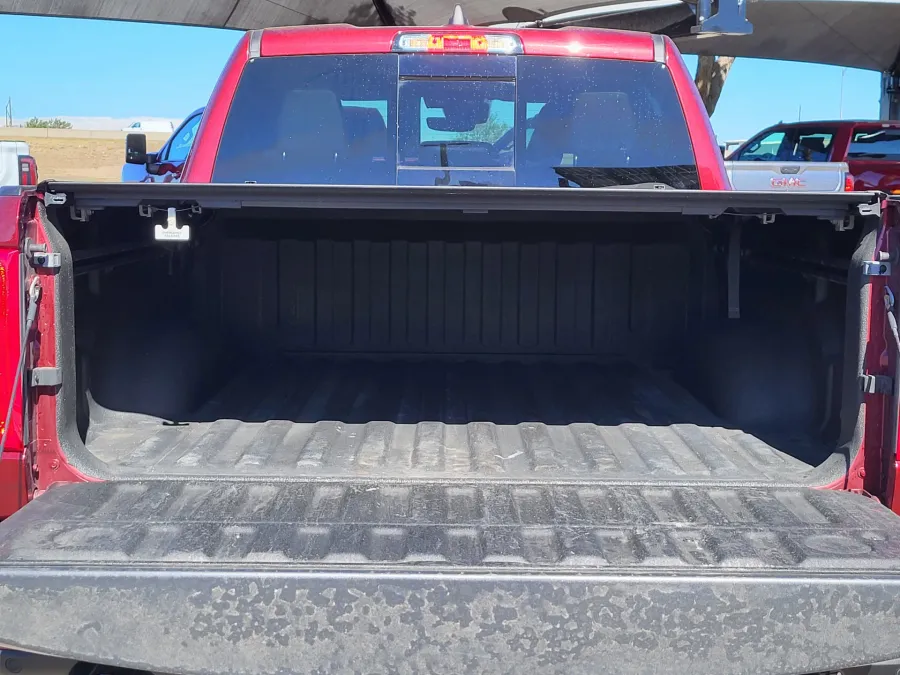 2025 RAM 1500 Laramie | Photo 24 of 25