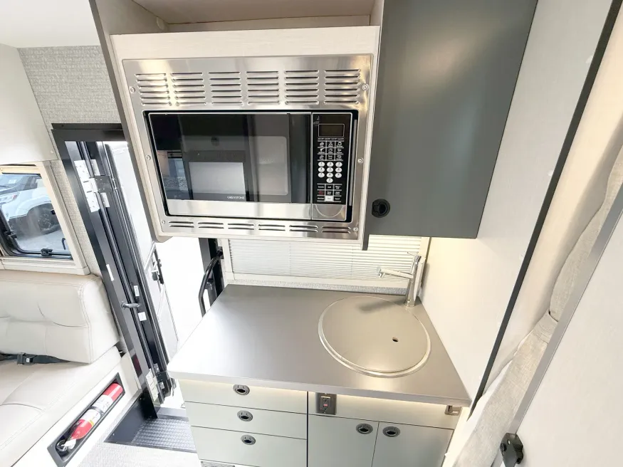 2026 Winnebago EKKO 23B | Photo 6 of 17