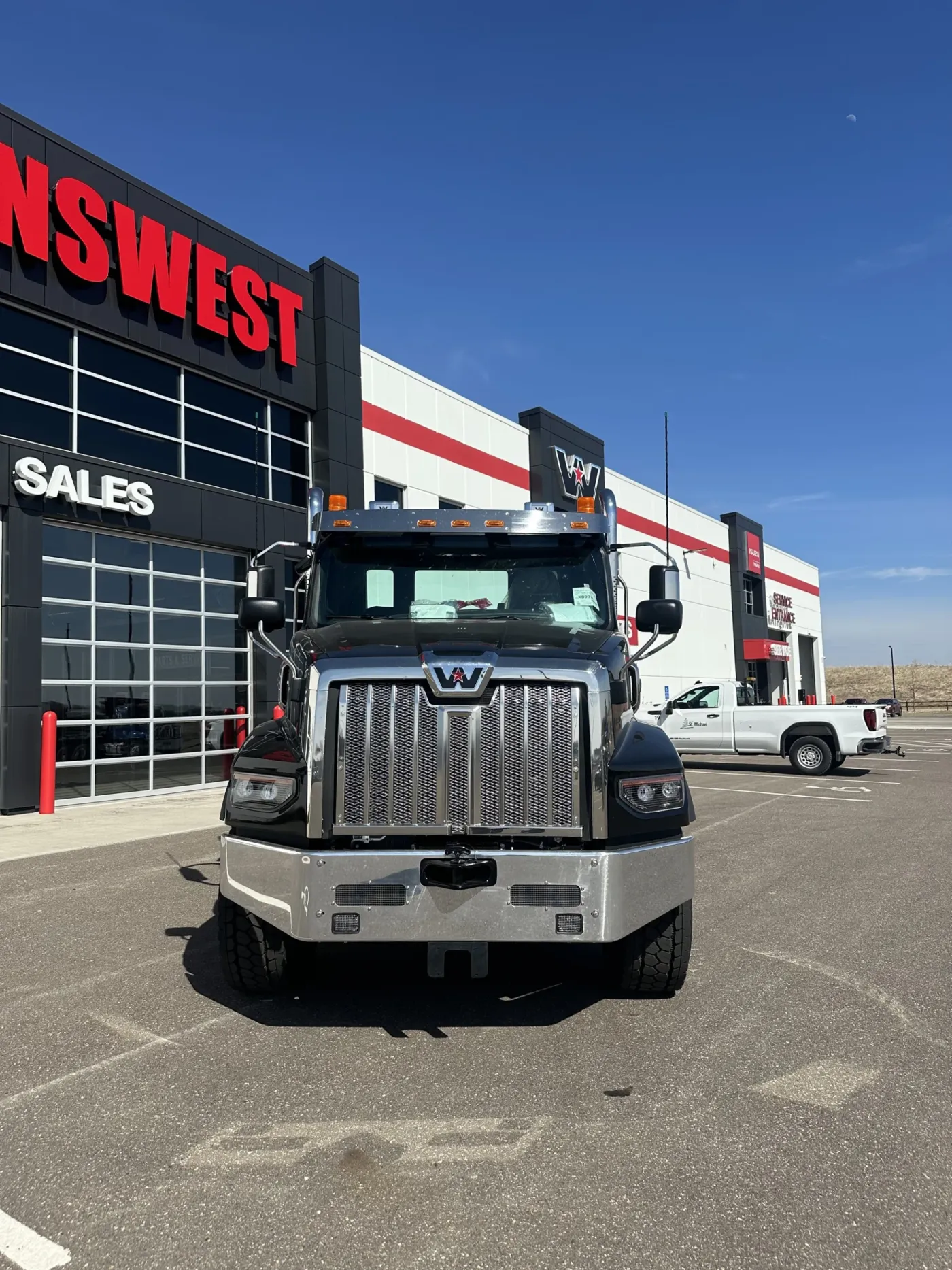 2027 Western Star 49X | Photo 2 of 14