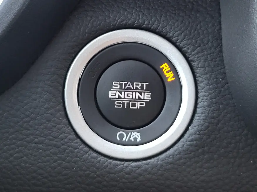 2025 RAM 1500 Laramie | Photo 17 of 24