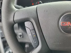 2025 GMC Savana Commercial Cutaway | Thumbnail Photo 13 of 20