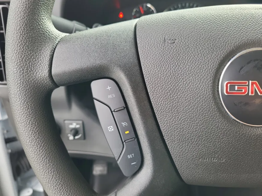 2025 GMC Savana Commercial Cutaway | Photo 13 of 20