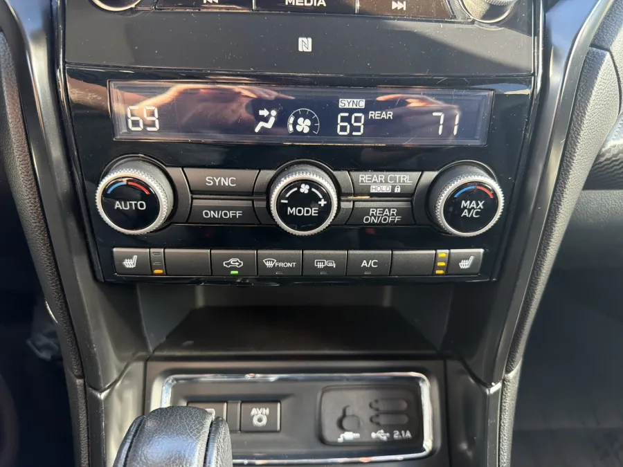 2022 Subaru Ascent Onyx Edition | Photo 19 of 25