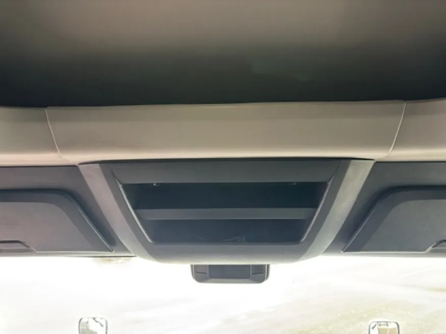 2024 Freightliner Cascadia | Photo 12 of 16