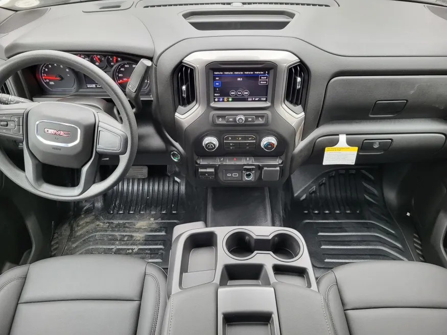 2026 GMC Sierra 2500HD Pro | Photo 20 of 24