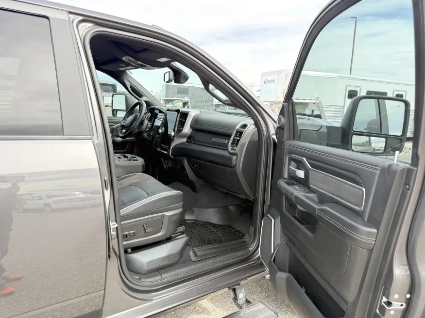 2024 RAM 2500 | Photo 17 of 21