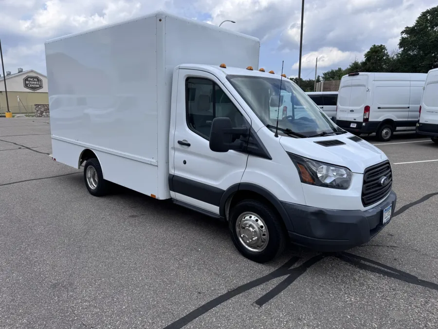 2018 Ford Transit | Photo 7 of 21