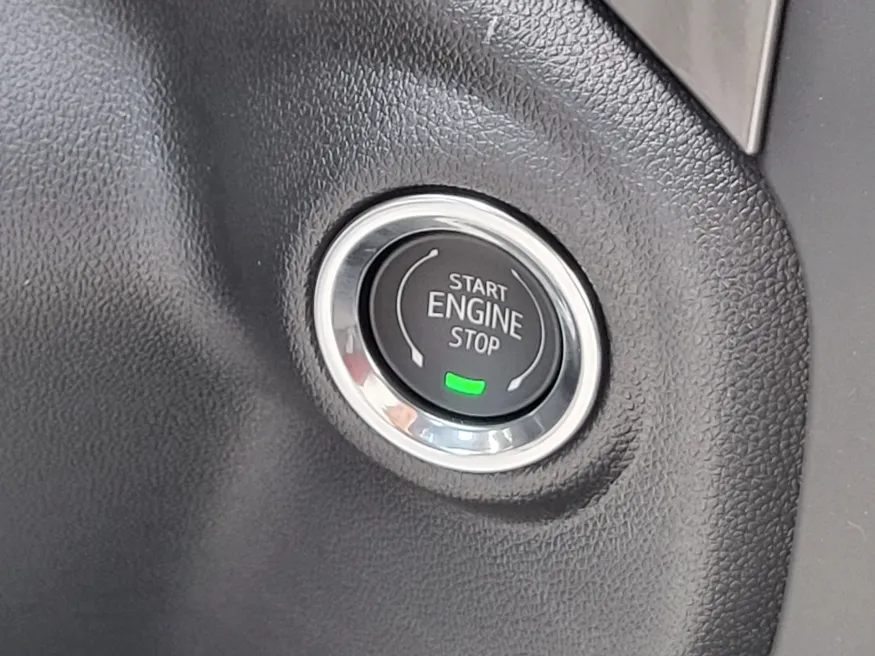 2026 GMC Sierra 2500HD Pro | Photo 17 of 24