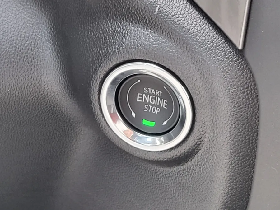 2026 GMC Sierra 2500HD Pro | Photo 17 of 24