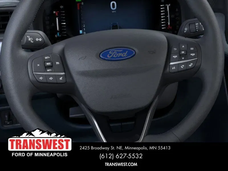 2025 Ford Maverick XLT | Photo 13 of 24