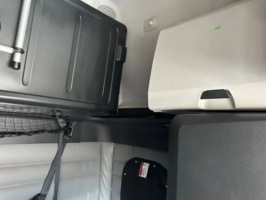 2026 Freightliner Cascadia 126 | Photo 13 of 18