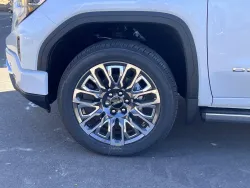 2026 GMC Sierra 1500 Denali Ultimate | Thumbnail Photo 20 of 28