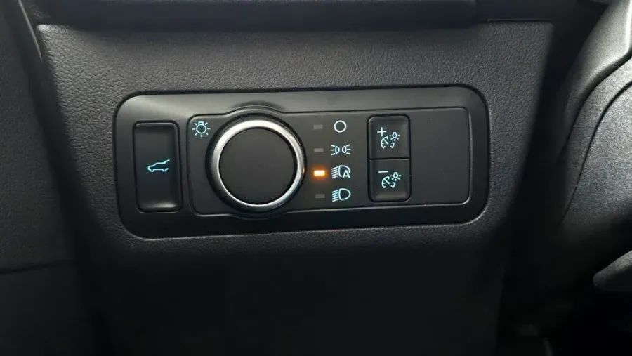 2026 Ford Escape | Photo 13 of 25