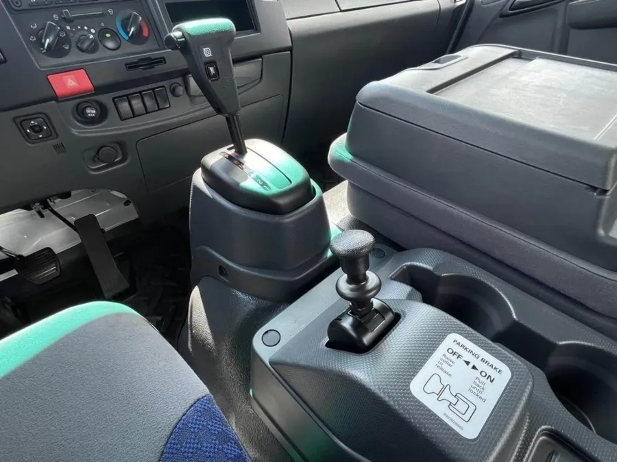 2025 Isuzu NPR-HD DIESEL | Photo 18 of 19