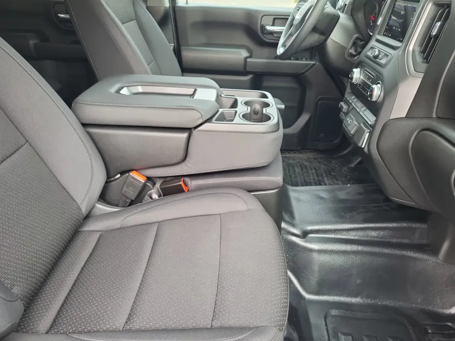 2026 GMC Sierra 3500HD CC Pro | Photo 10 of 24